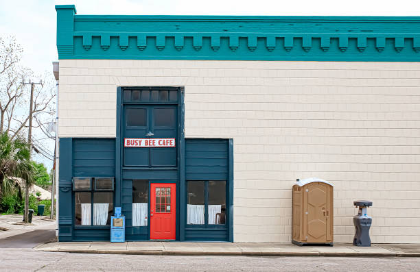 Best Luxury portable toilet rental  in Ossian, IN